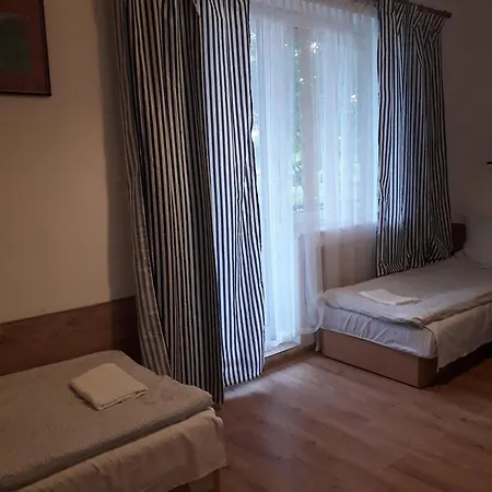 בית הארחה Piaskowa 5 3*