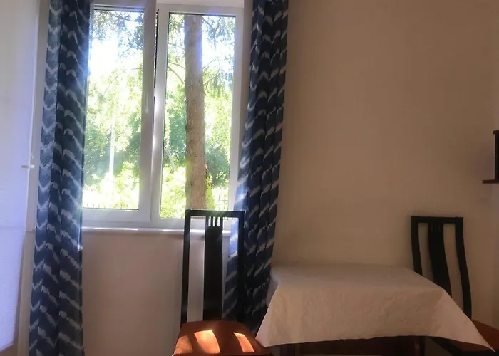 Piaskowa 5 Гостевой дом 3*